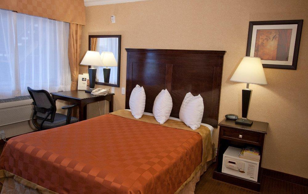 Pasadena Rose & Crown Hotel Ruang foto